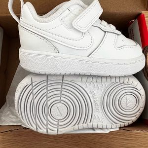 Nike court borough low toddler size 4